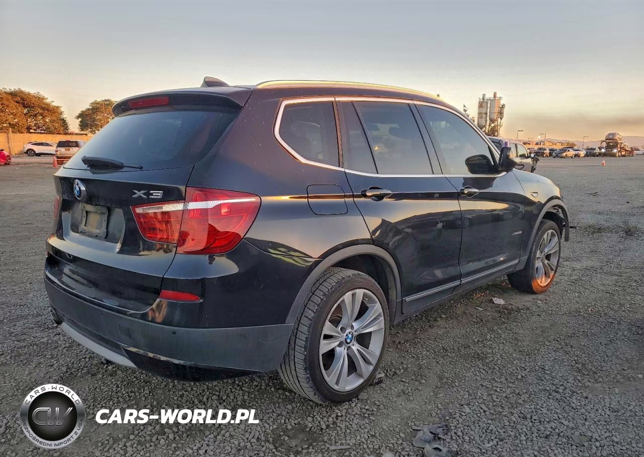 2011 BMW X3 xDrive35I VIN:5UXWX7C53BLT78075 - 3