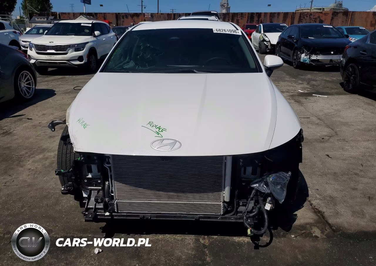 2026 Hyundai Sonata Hybrid Blue VIN:KMHL24JJ7TA143379 - 5