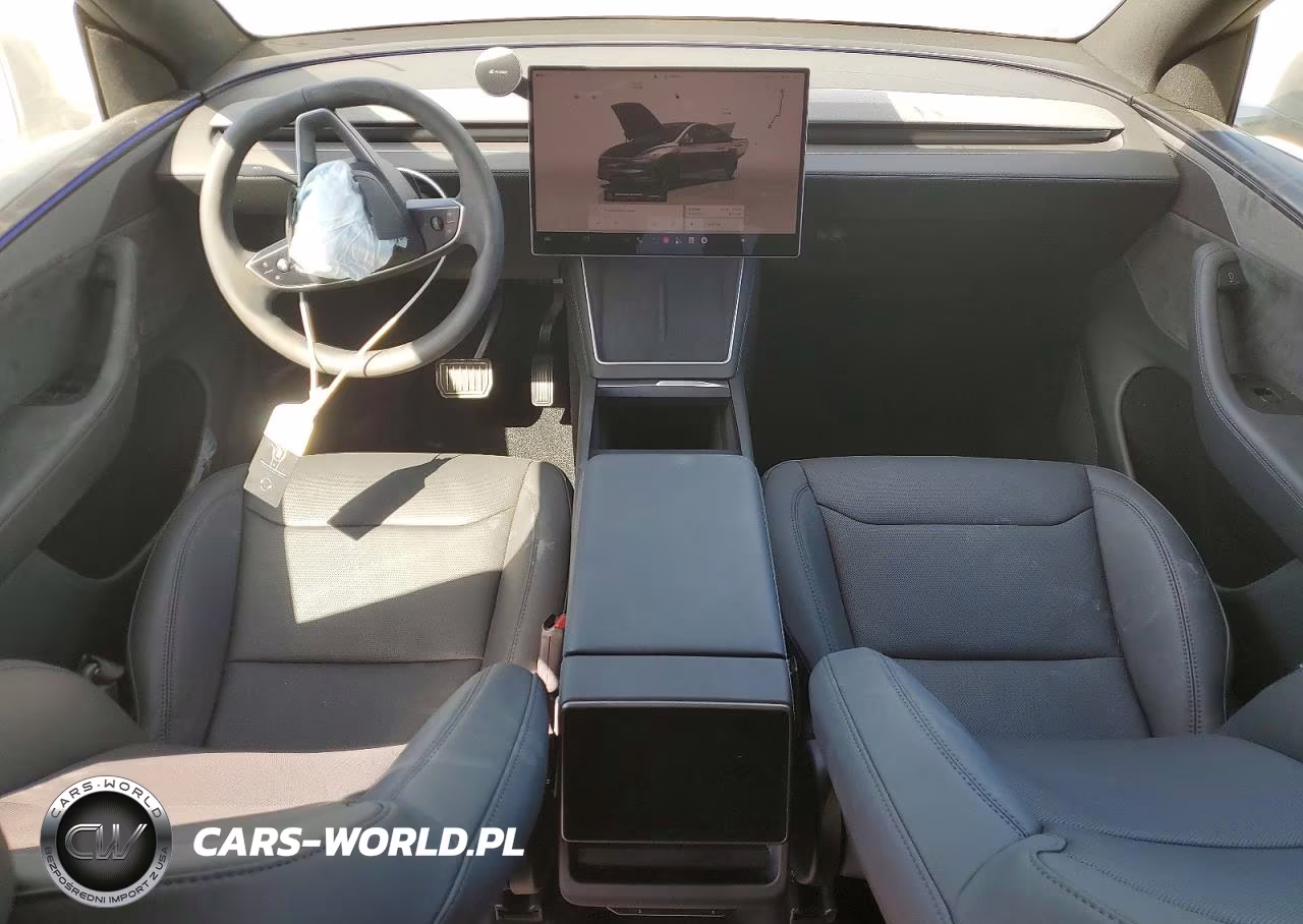 2026 Tesla Model Y VIN:7SAYGDEDXTF670648 - 8
