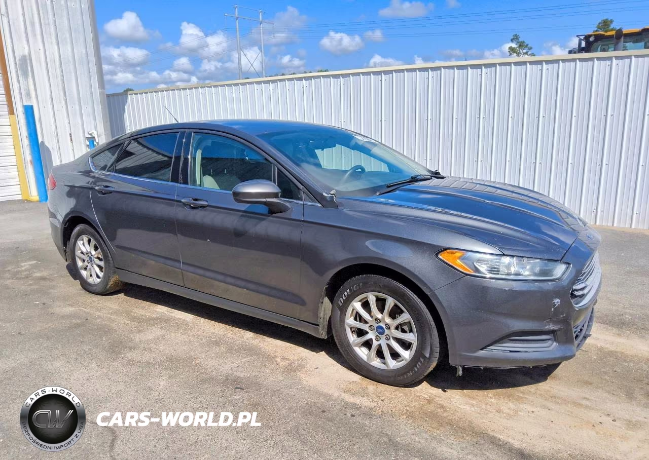 2015 Ford Fusion S VIN:1FA6P0G79F5114914 - 4