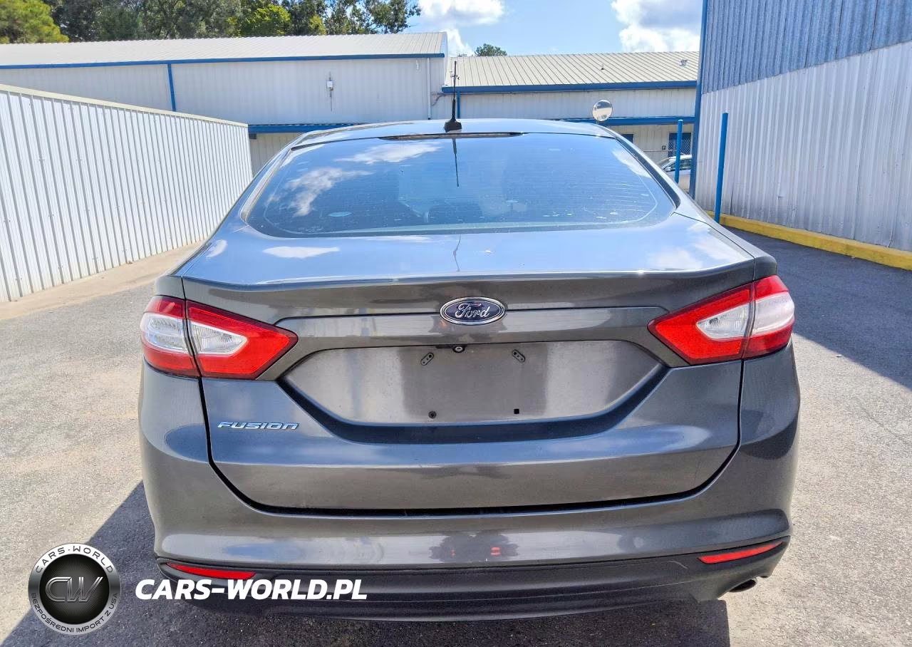 2015 Ford Fusion S VIN:1FA6P0G79F5114914 - 6