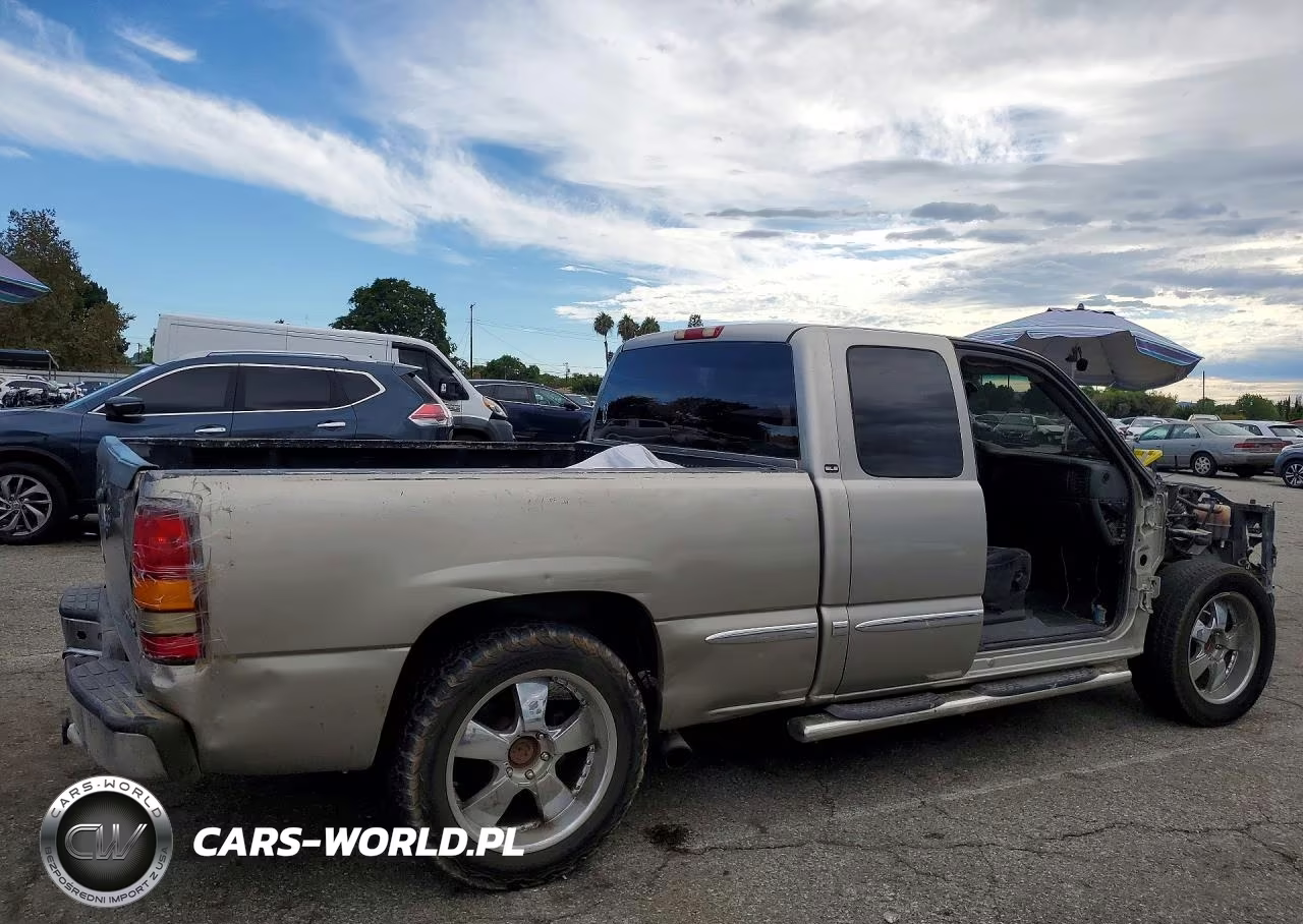 2002 GMC New Sierra C1500 VIN:2GTEC19V421128038 - 3
