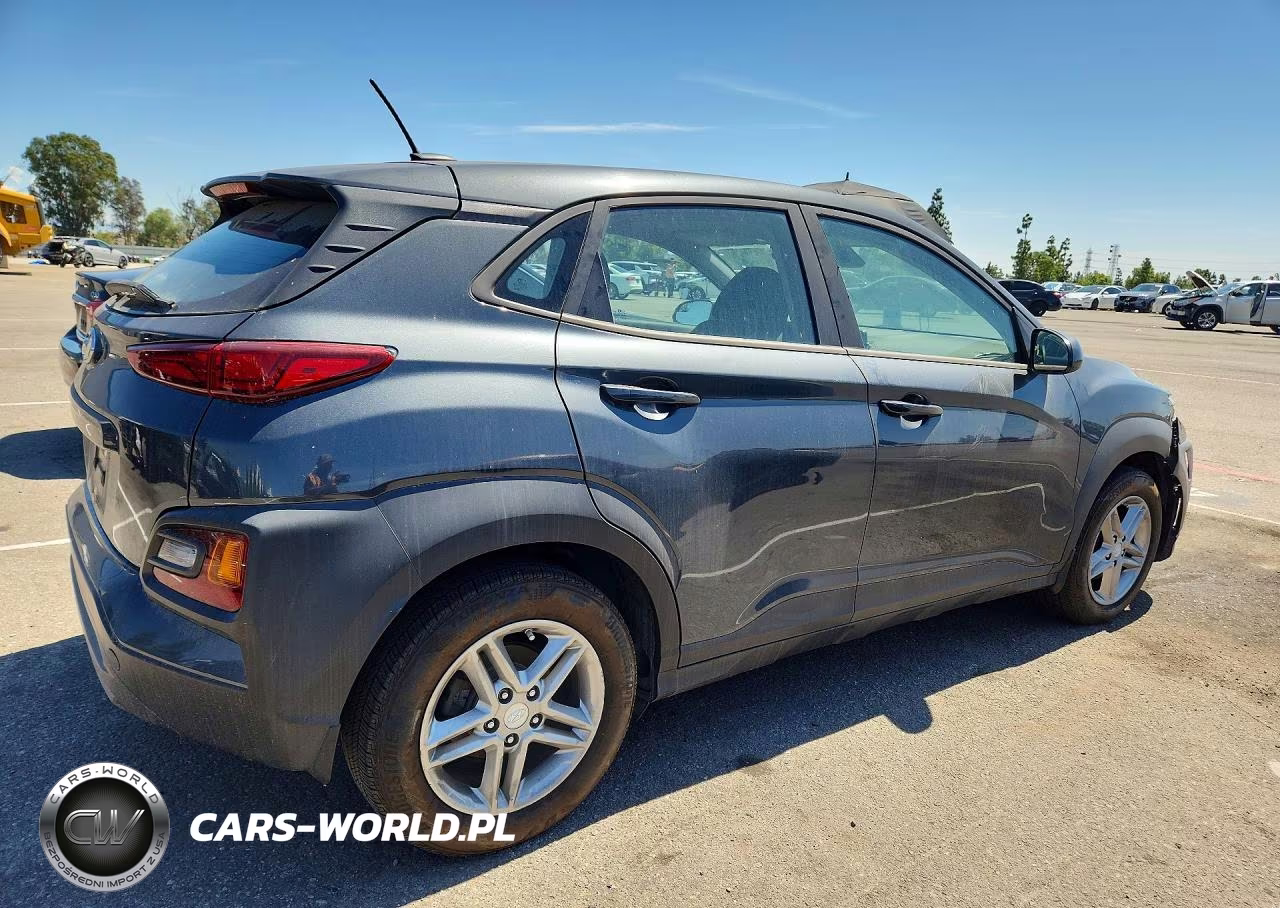 2020 Hyundai Kona Se VIN:KM8K12AA6LU566830 - 3
