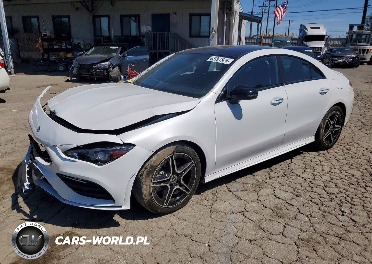 2023 Mercedes-Benz Cla 250 VIN:W1K5J4GBXPN329583 - 1