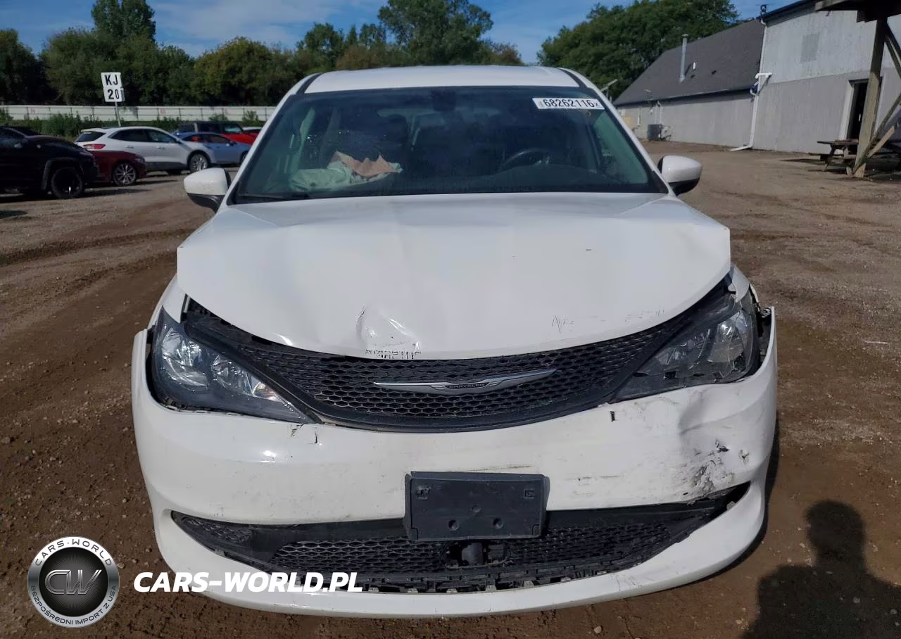 2022 Chrysler Voyager Lx VIN:2C4RC1CG2NR157944 - 5