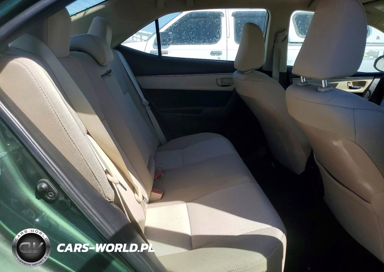 2015 Toyota Corolla Le VIN:5YFBURHE1FP251870 - 10
