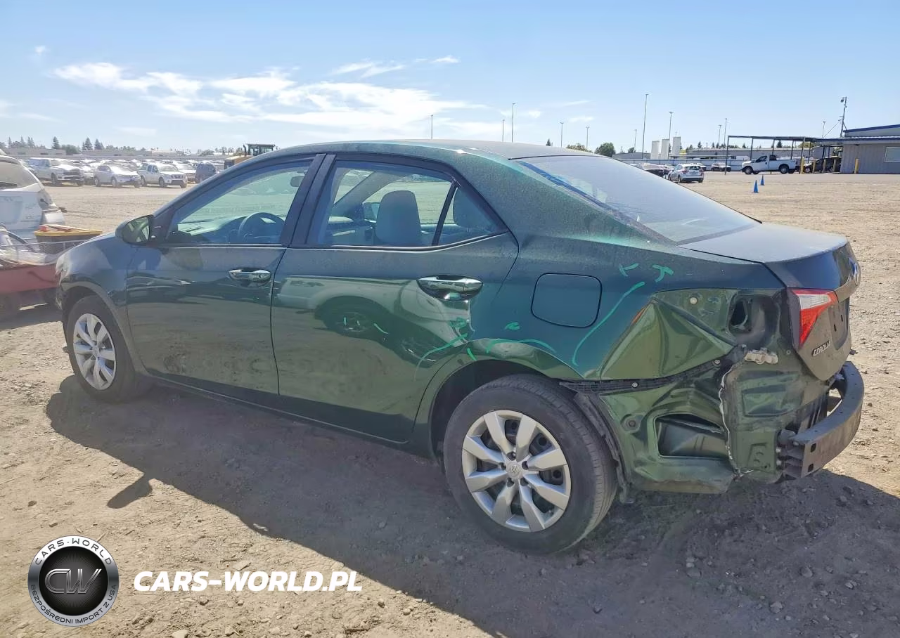 2015 Toyota Corolla Le VIN:5YFBURHE1FP251870 - 2