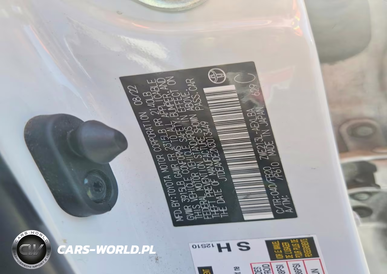 2022 Toyota Corolla Le VIN:JTDEAMDE2N3013449 - 12