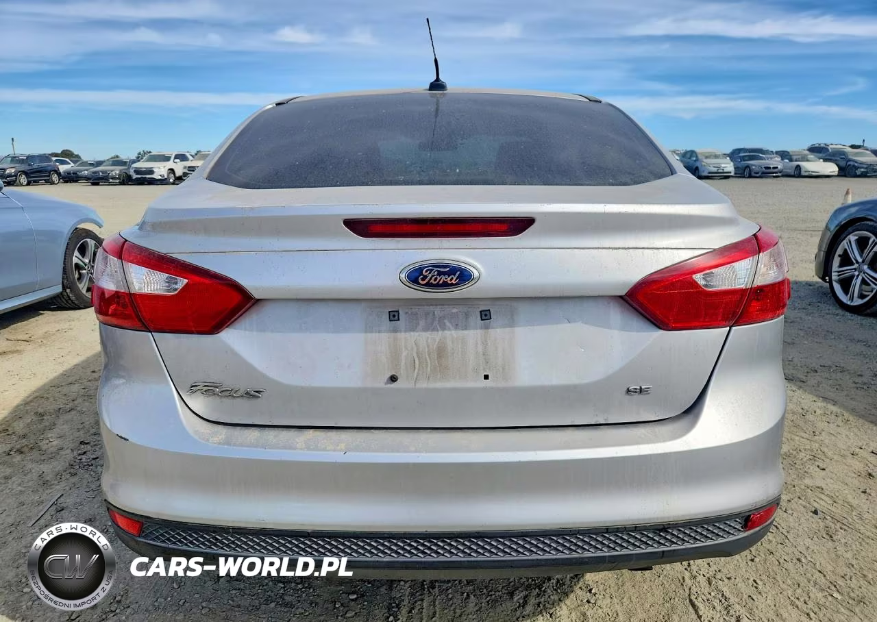 2012 Ford Focus Se VIN:1FAHP3F21CL362792 - 6