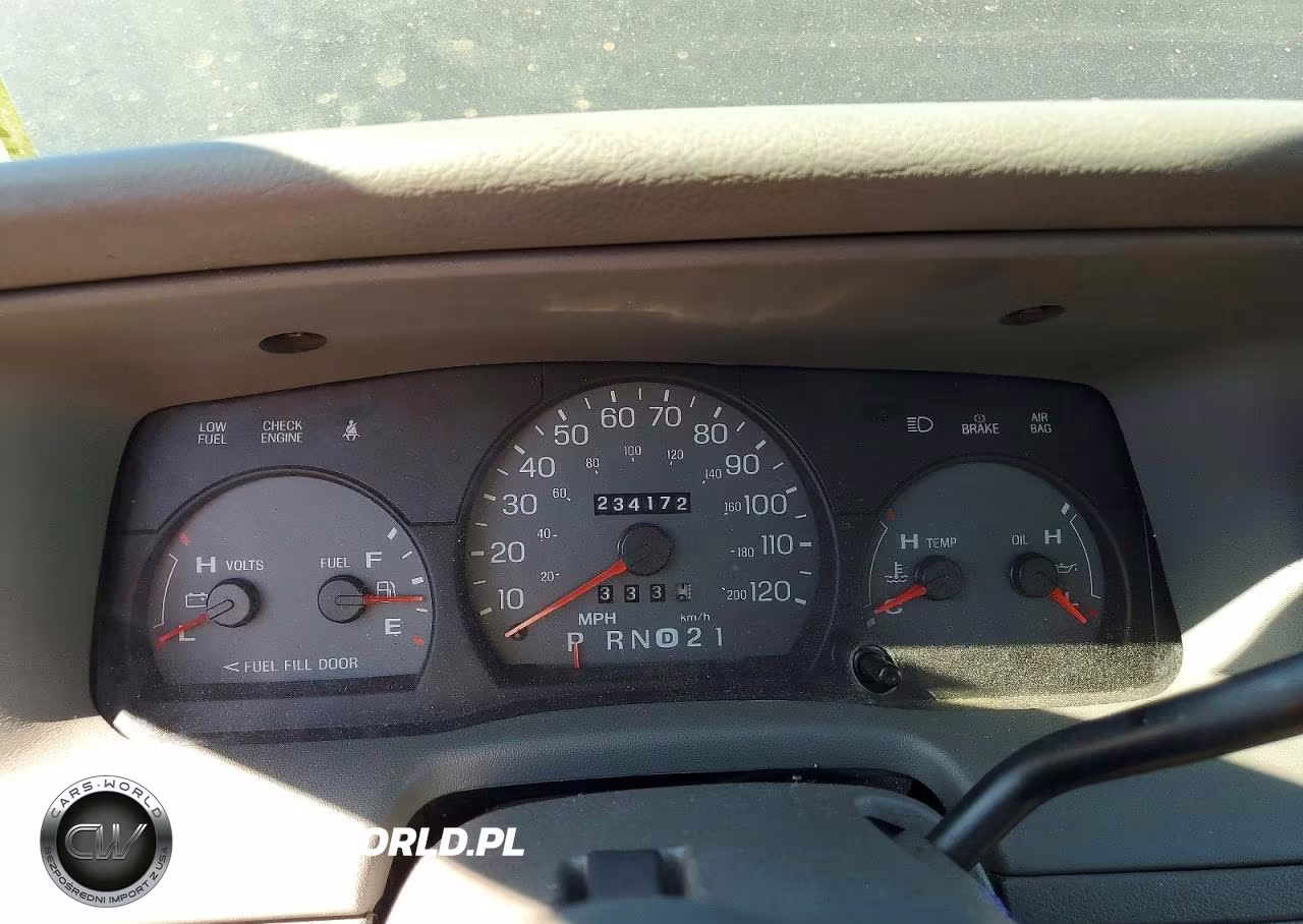 2003 Mercury Grand Marquis Gs VIN:2MEFM74W33X657191 - 9