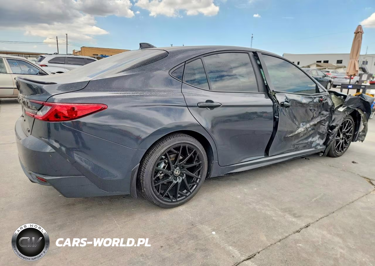 2026 Toyota Camry Xse VIN:4T1DAACK7TU741725 - 3