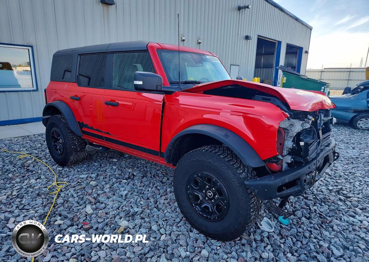 2024 Ford Bronco Wildtrak VIN:1FMEE2BP7RLB18180 - 4