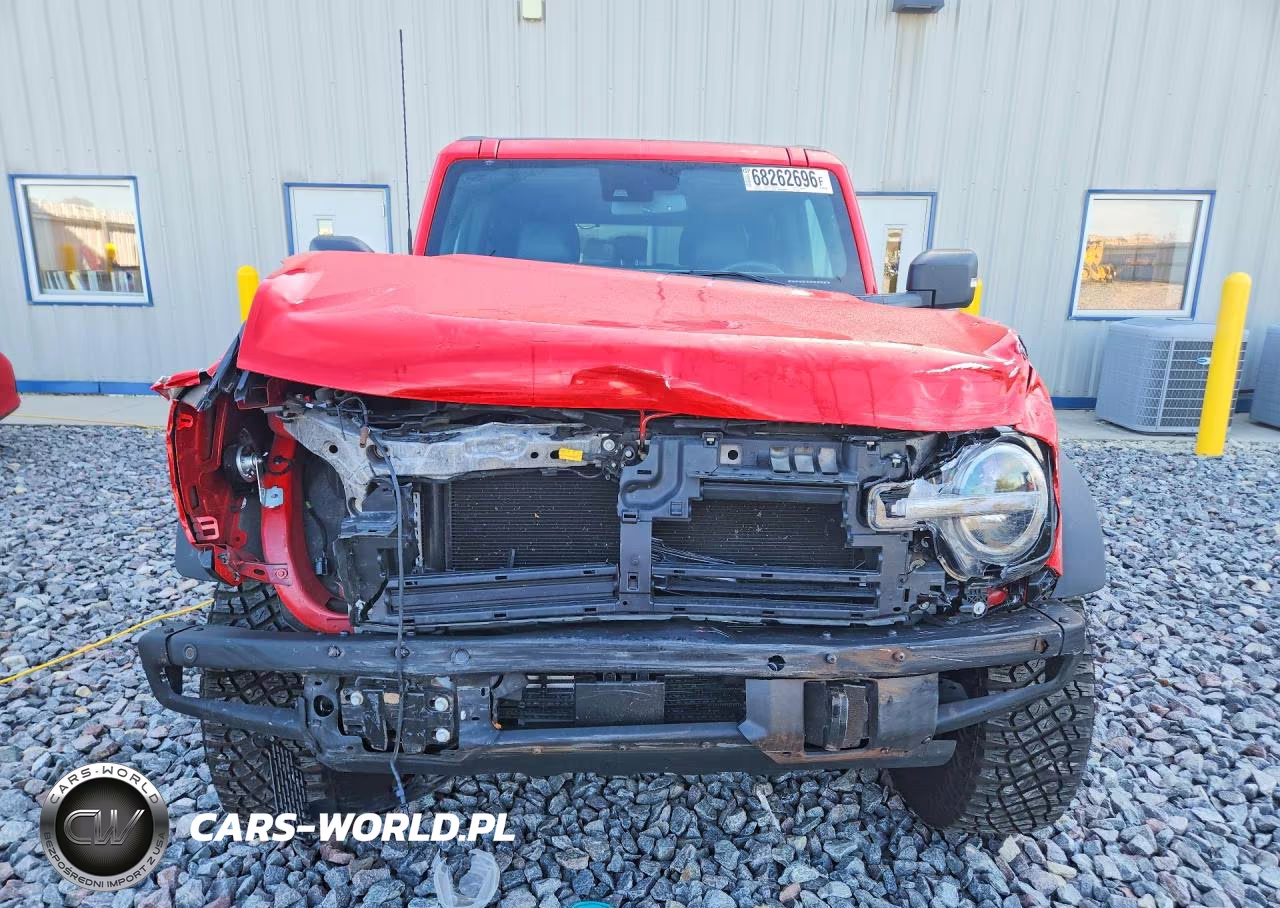 2024 Ford Bronco Wildtrak VIN:1FMEE2BP7RLB18180 - 5