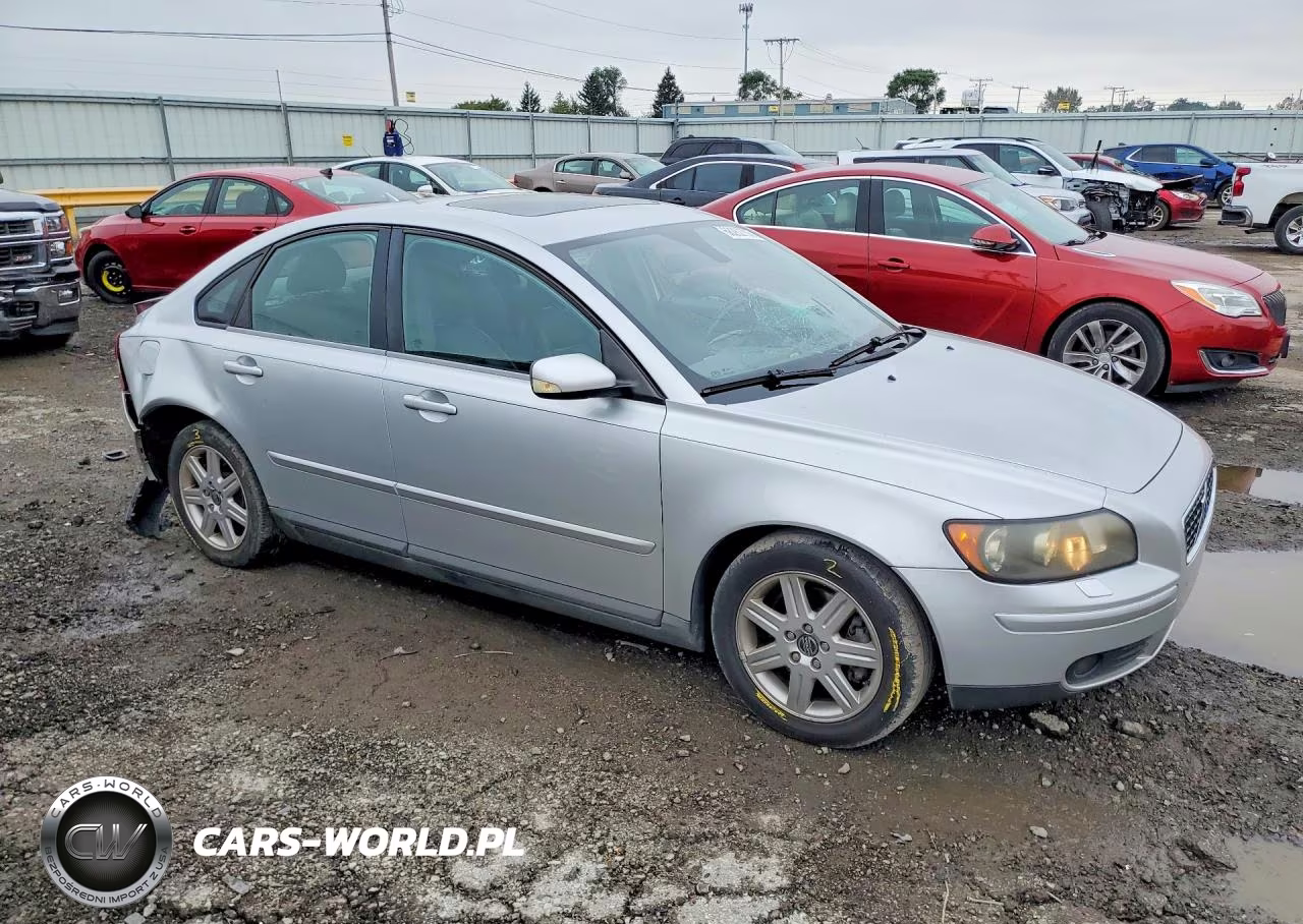 2005 Volvo S40 T5 VIN:YV1MS682952047408 - 4