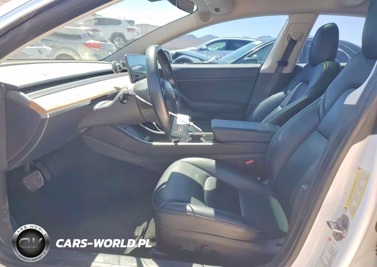 2018 Tesla Model 3 VIN:5YJ3E1EA4JF044298 - 7