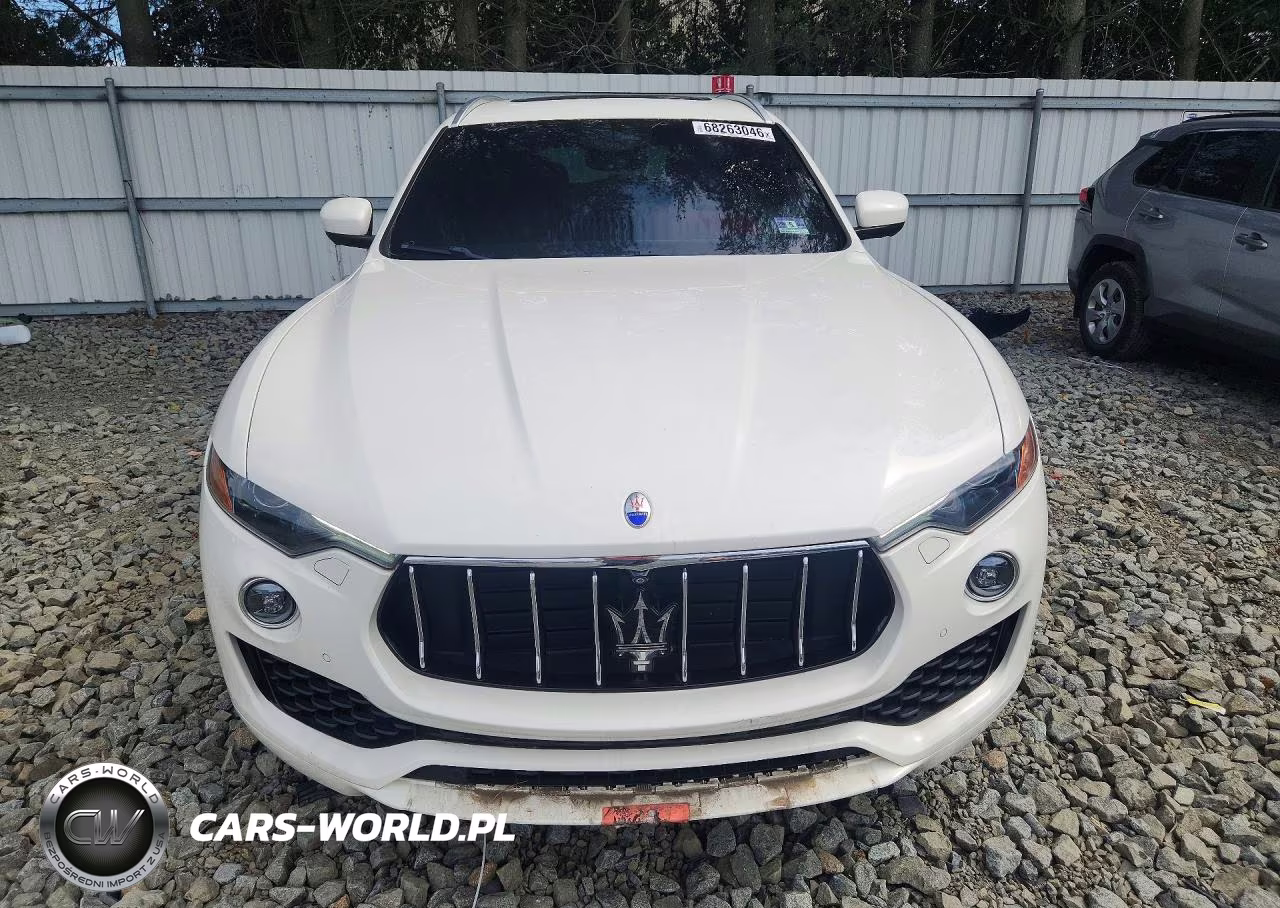 2017 Maserati Levante S Sport VIN:ZN661YUS5HX230586 - 5