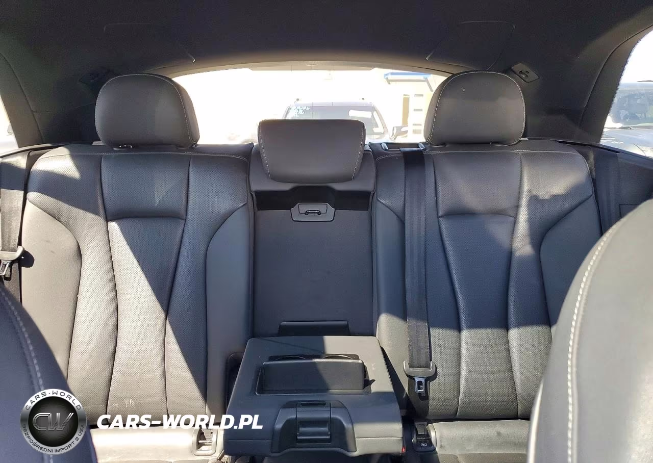2019 Audi Q8 Prestige S-Line VIN:WA1FVAF17KD022150 - 10