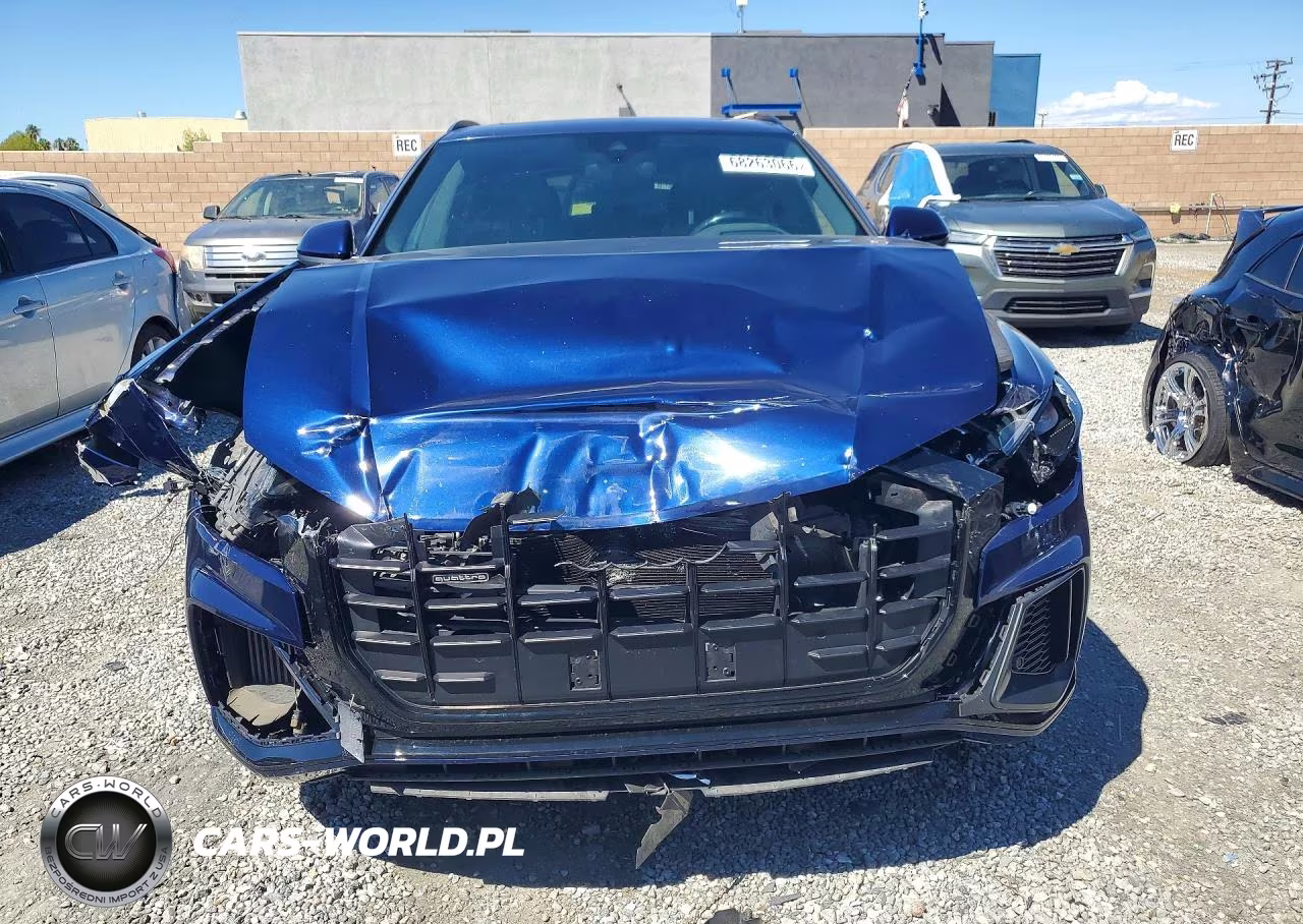 2019 Audi Q8 Prestige S-Line VIN:WA1FVAF17KD022150 - 5