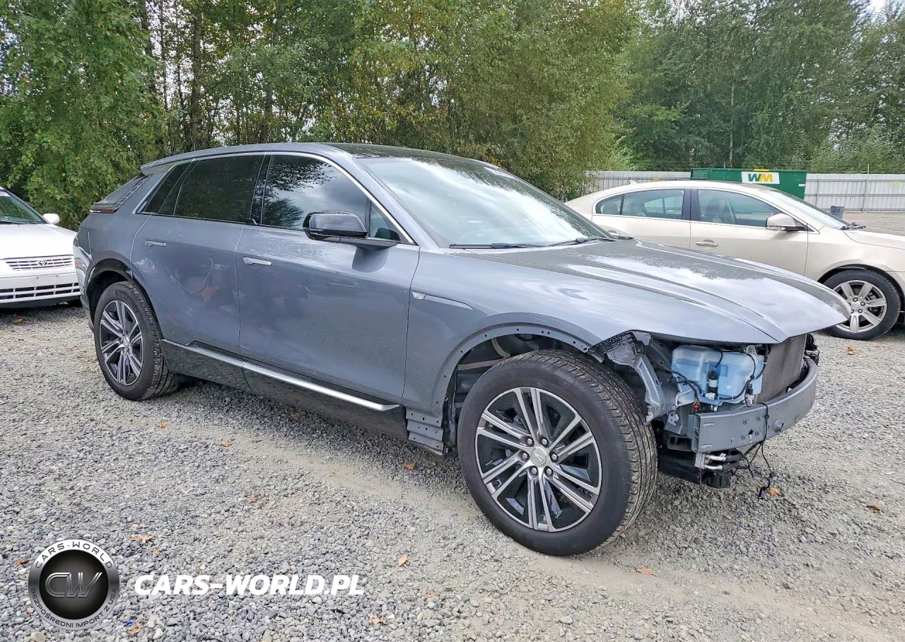 2023 Cadillac Lyriq Luxury VIN:1GYKPMRK7PZ000254 - 4