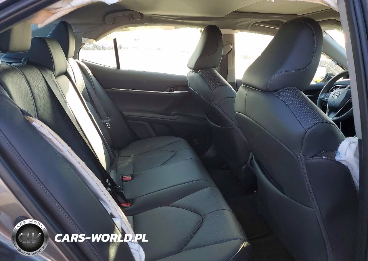 2024 Toyota Camry Xle VIN:4T1F31AK3RU627056 - 10