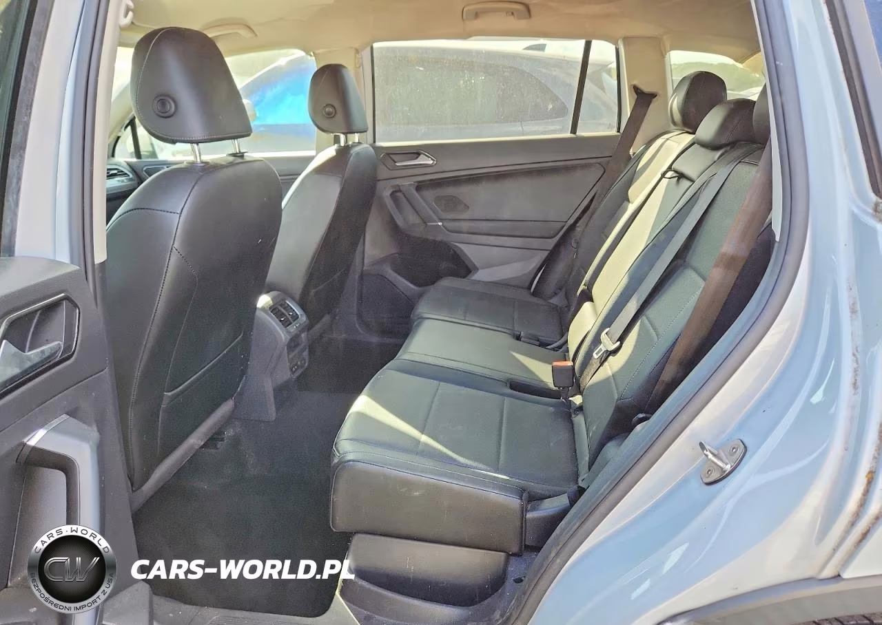 2018 Volkswagen Tiguan Se VIN:3VV2B7AX3JM143094 - 11