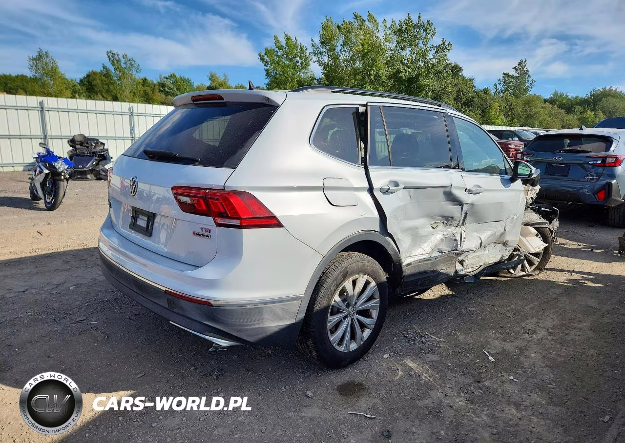 2018 Volkswagen Tiguan Se VIN:3VV2B7AX3JM143094 - 3