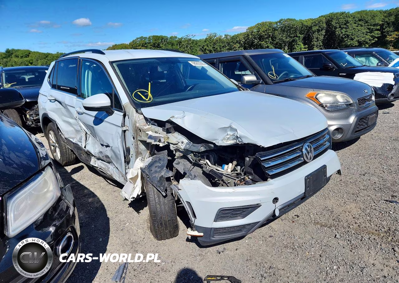 2018 Volkswagen Tiguan Se VIN:3VV2B7AX3JM143094 - 4