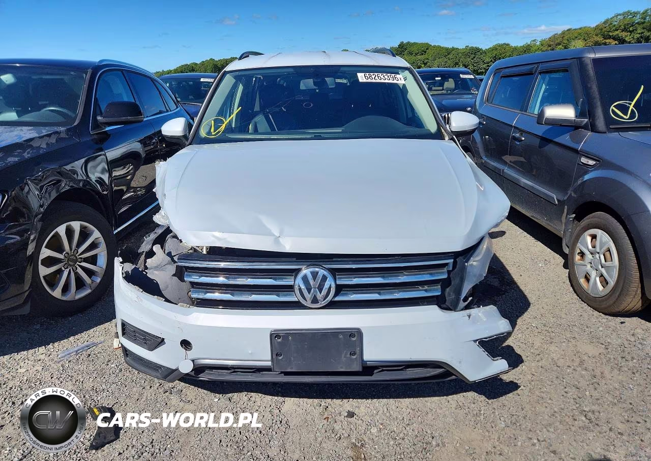 2018 Volkswagen Tiguan Se VIN:3VV2B7AX3JM143094 - 5