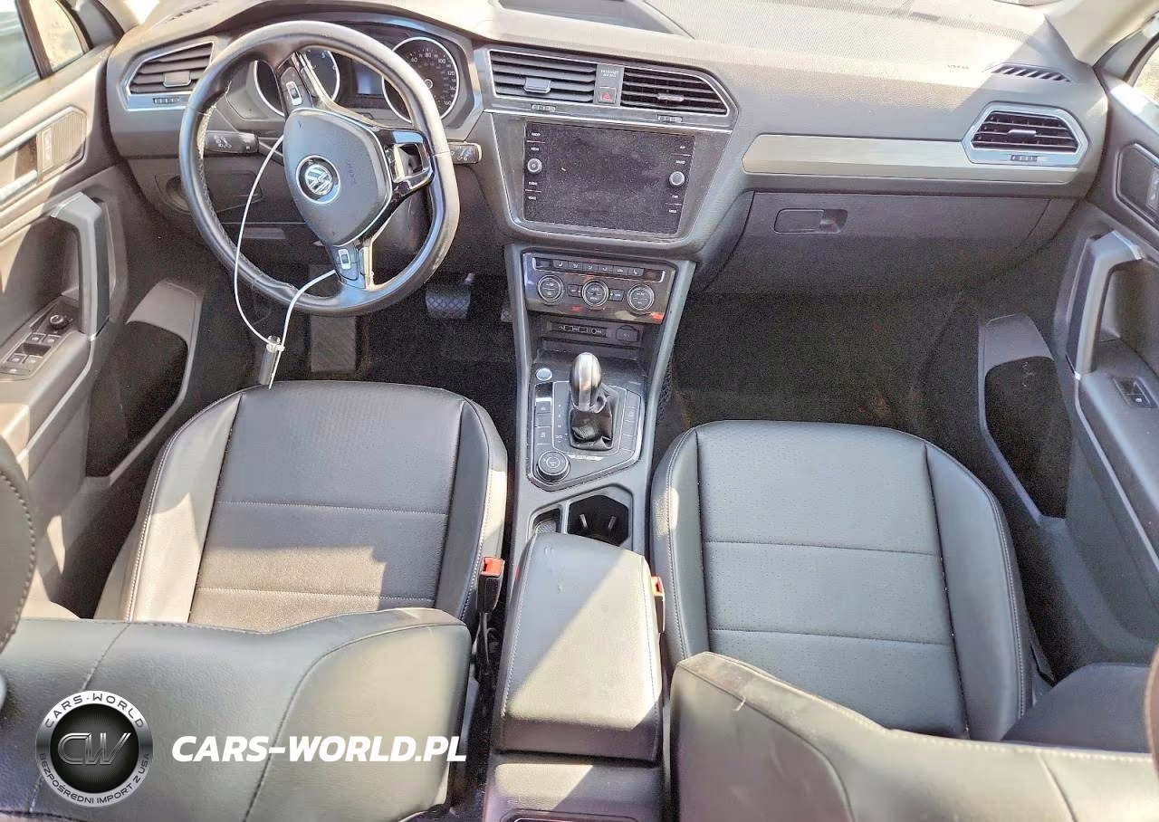 2018 Volkswagen Tiguan Se VIN:3VV2B7AX3JM143094 - 8