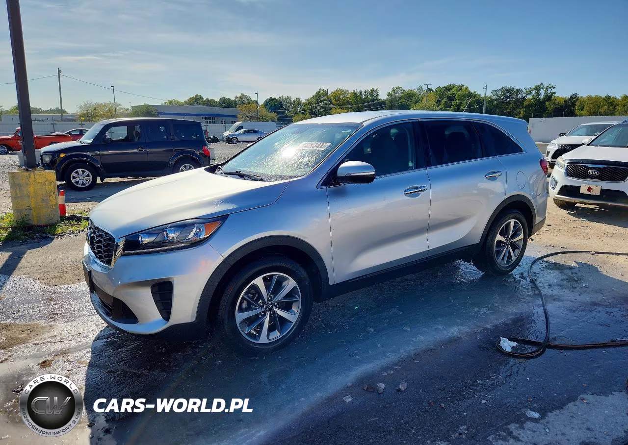 2020 Kia Sorento S VIN:5XYPG4A5XLG682749 - 1