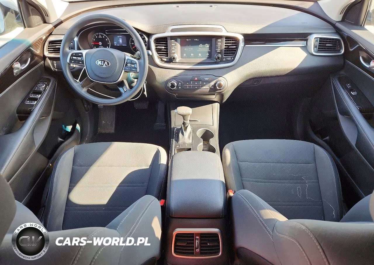 2020 Kia Sorento S VIN:5XYPG4A5XLG682749 - 8