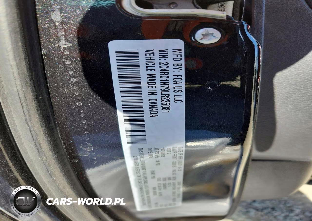2020 Chrysler Pacifica Hybrid Limited VIN:2C4RC1N79LR235081 - 13