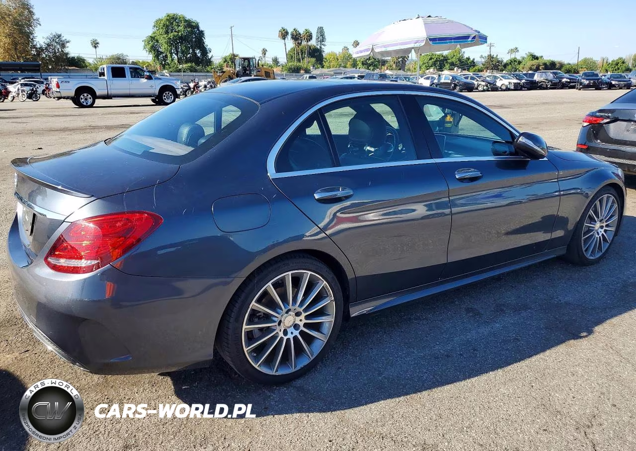 2015 Mercedes-Benz C 300 VIN:55SWF4JB9FU086286 - 3