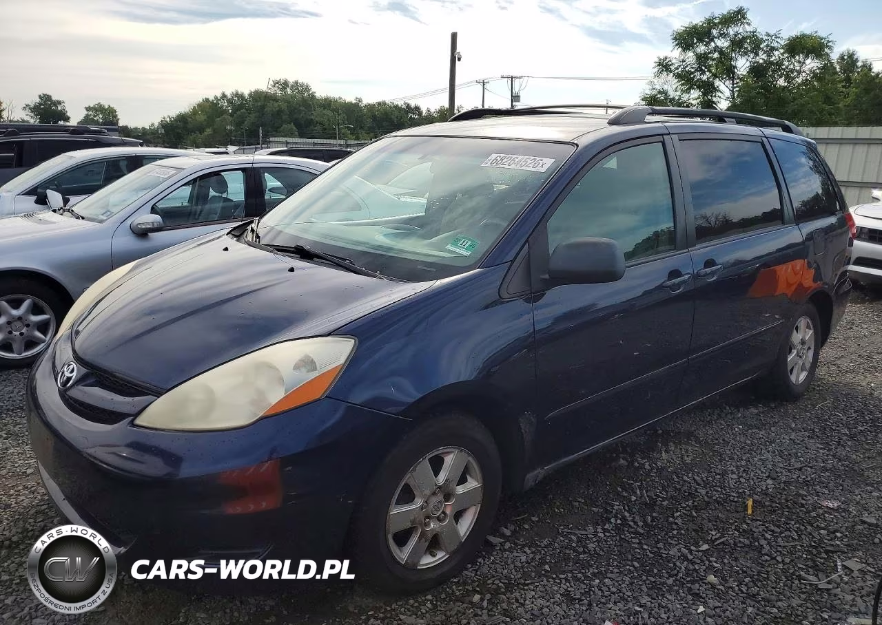 2007 Toyota Sienna Le 7-Passenger