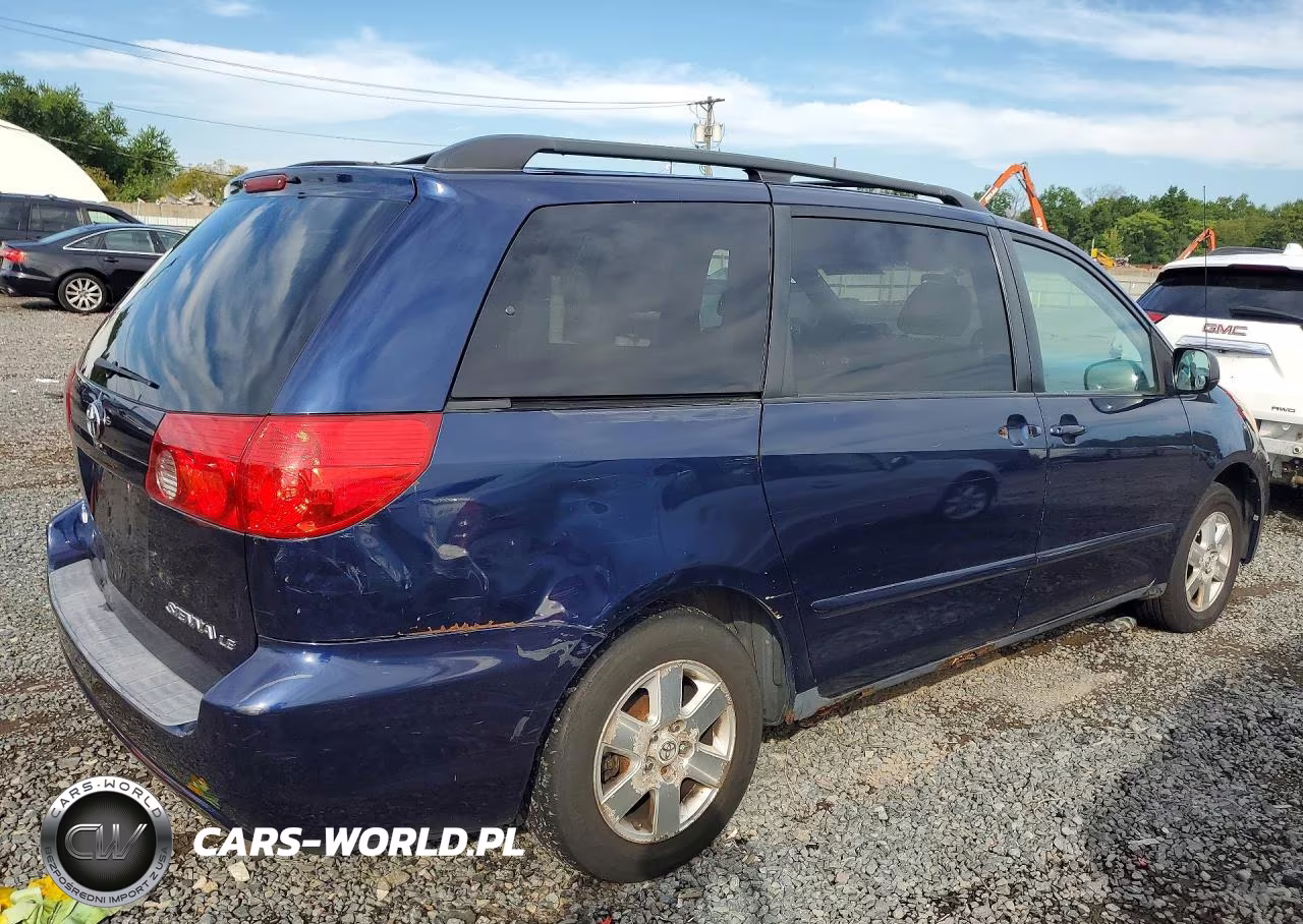 2007 Toyota Sienna Le 7-Passenger VIN:5TDZK23C57S077201 - 3
