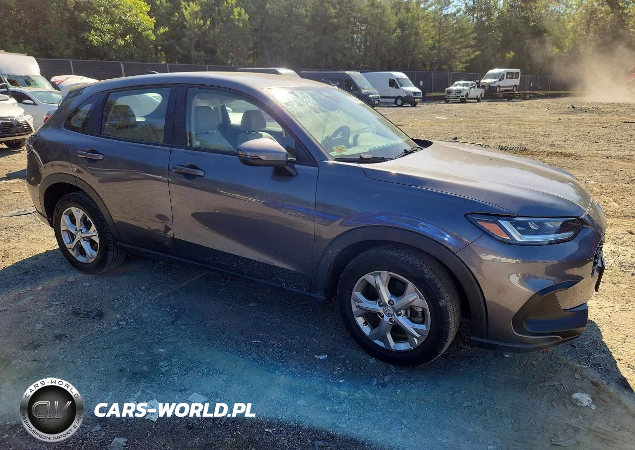 2023 Honda Hr-V Lx VIN:3CZRZ2H30PM746795 - 4