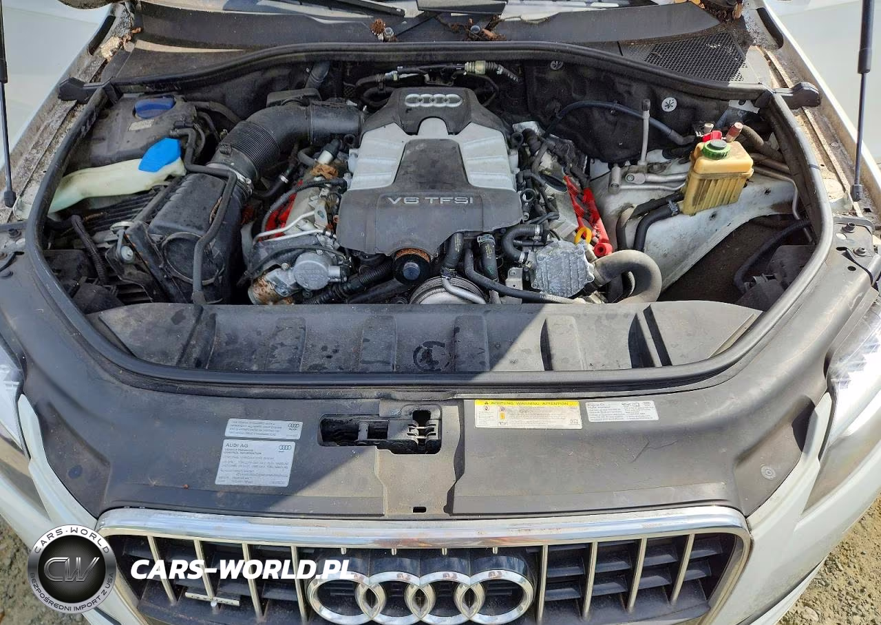 2015 Audi Q7 Premium Plus VIN:WA1LGAFE9FD016498 - 12