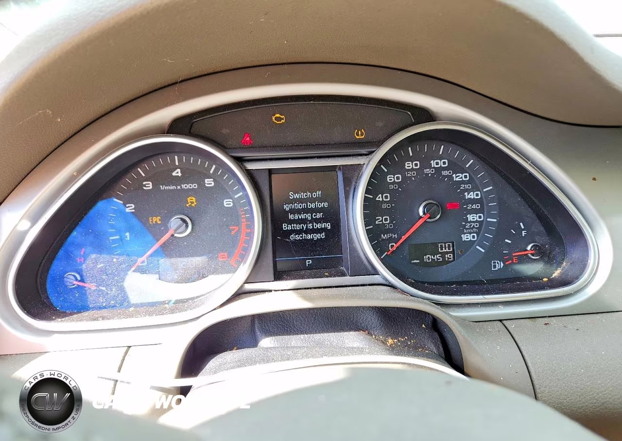 2015 Audi Q7 Premium Plus VIN:WA1LGAFE9FD016498 - 9