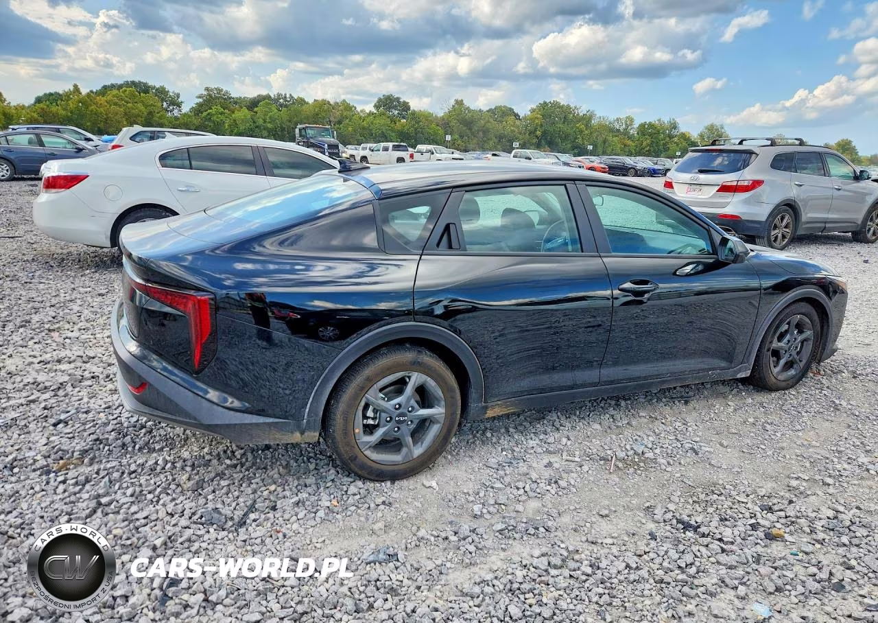 2026 Kia K4 Lxs VIN:3KPFT4DE3TE328250 - 3