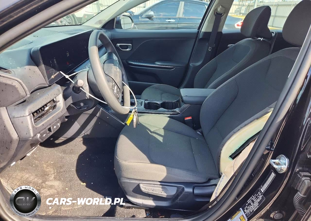 2026 Kia K4 Lxs VIN:3KPFT4DE3TE328250 - 7