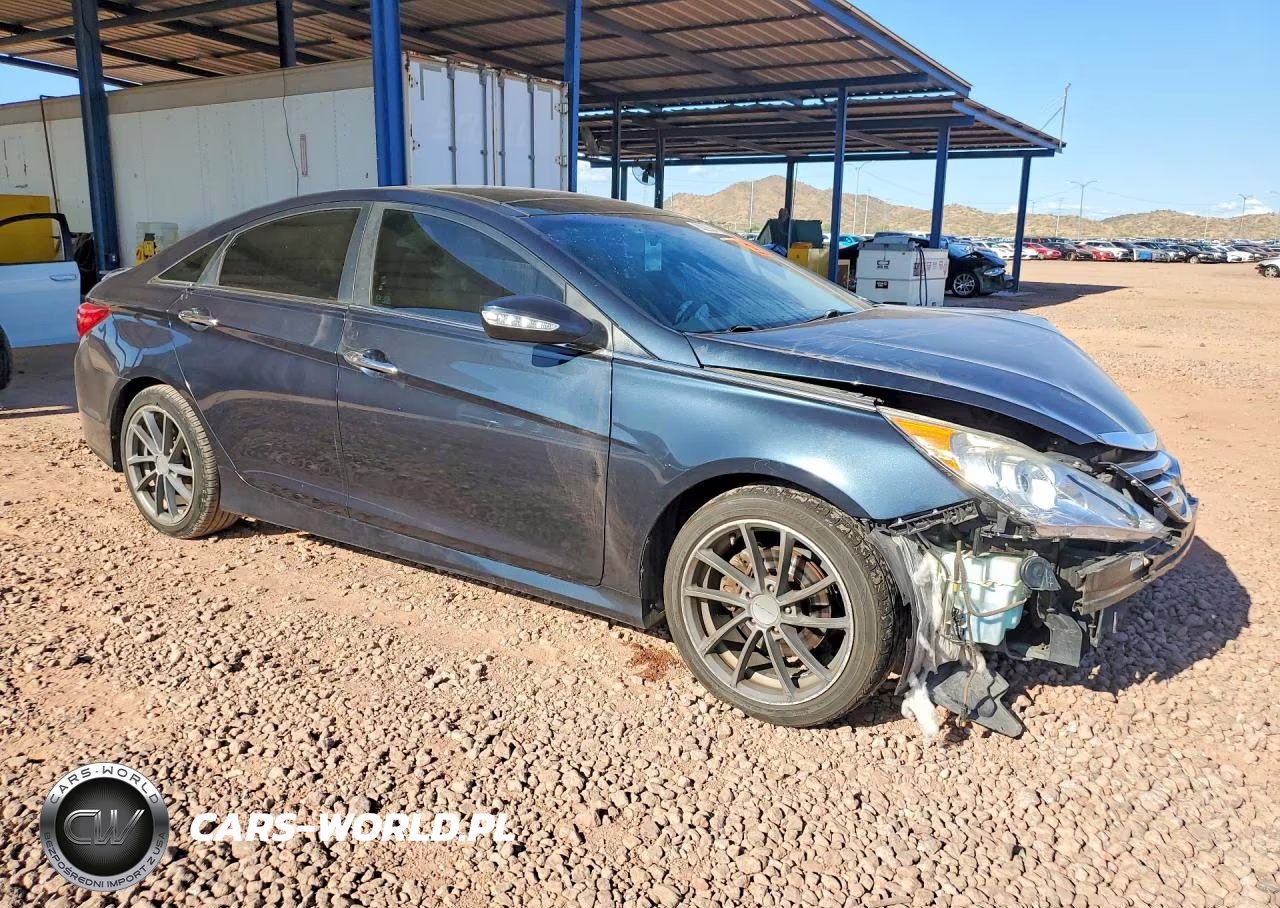 2014 Hyundai Sonata Limited VIN:5NPEC4AC2EH945426 - 4