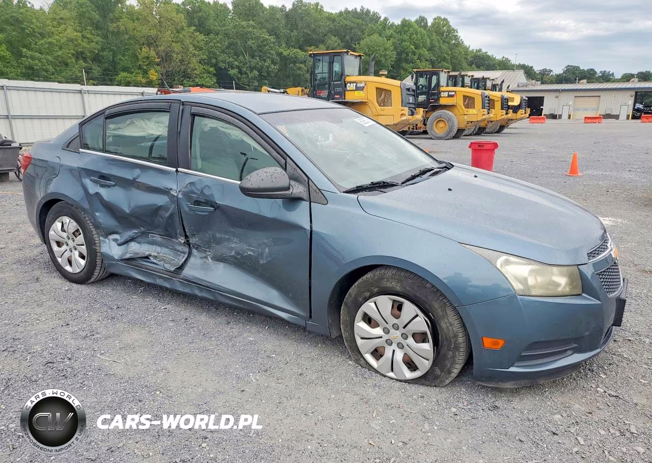 2012 Chevrolet Cruze Ls VIN:1G1PC5SH3C7261326 - 4
