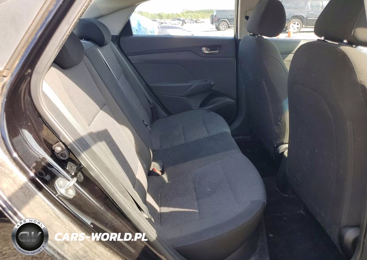 2018 Hyundai Accent Se VIN:3KPC24A32JE026857 - 10