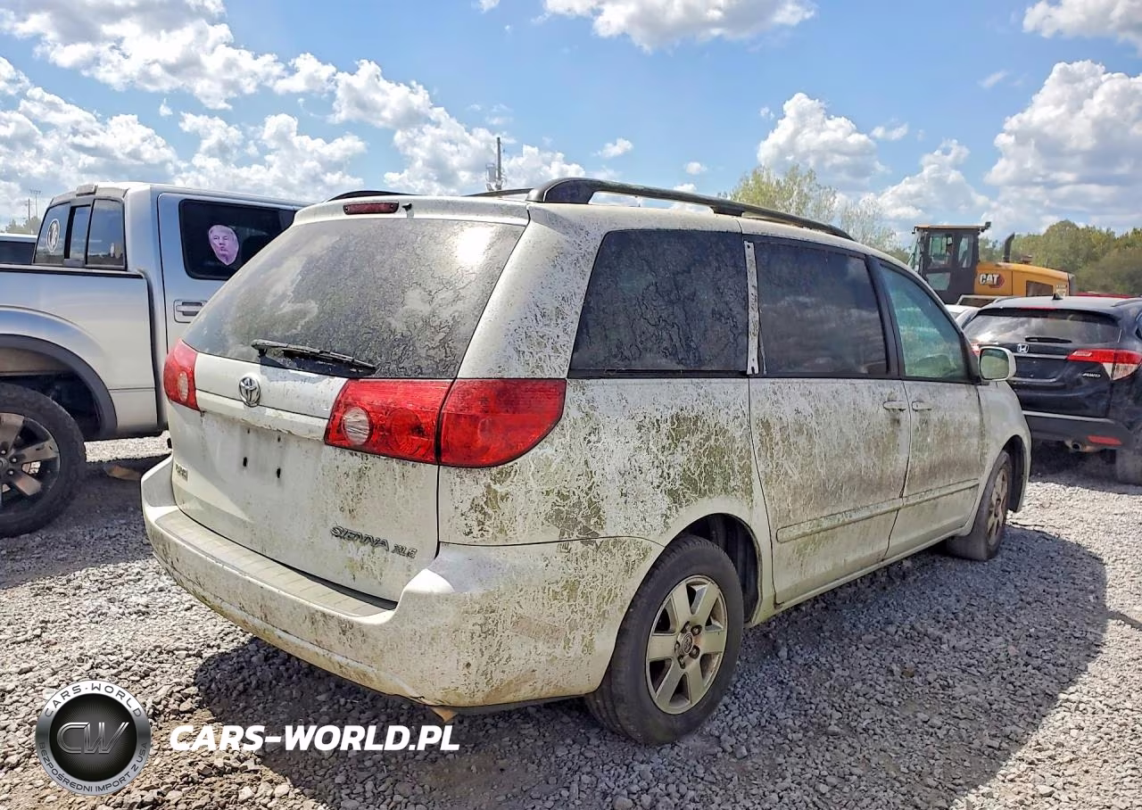 2008 Toyota Sienna Xle VIN:5TDZK22C08S210255 - 3