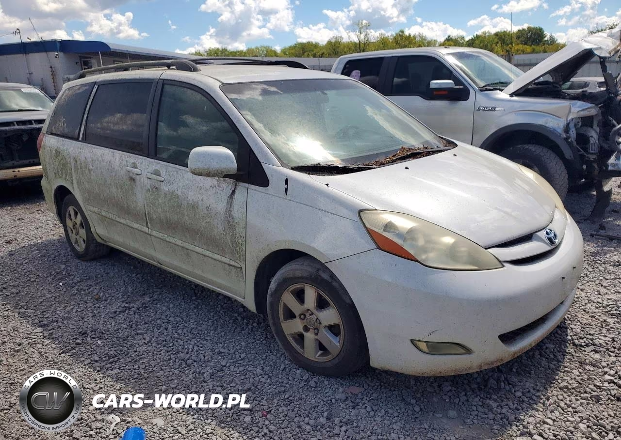 2008 Toyota Sienna Xle VIN:5TDZK22C08S210255 - 4