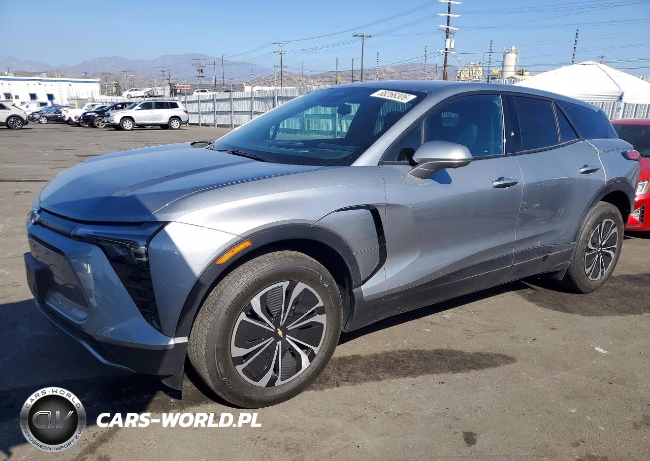 2025 Chevrolet Blazer Lt VIN:3GNKDBRM3SS259972 - 1
