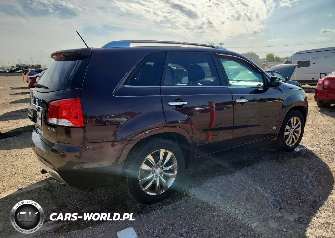 2011 Kia Sorento Sx VIN:5XYKWDA27BG121586 - 3