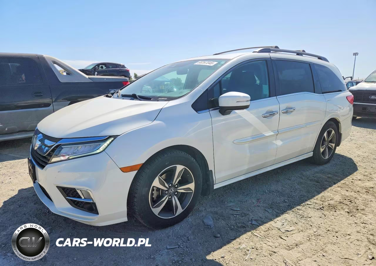 2018 Honda Odyssey Touring – zdjęcie 1 z 13