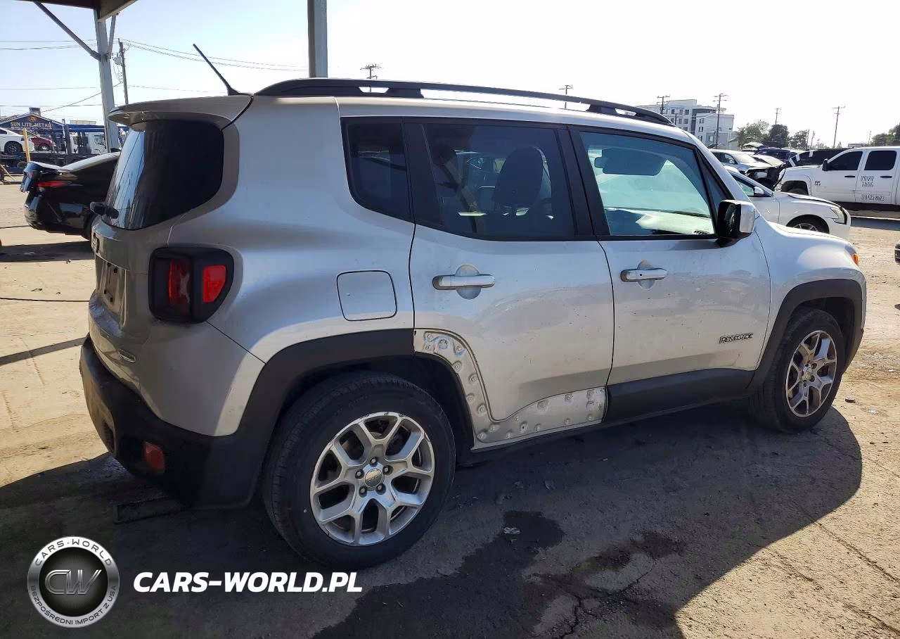 2016 Jeep Renegade Latitude VIN:ZACCJABT4GPD52834 - 3