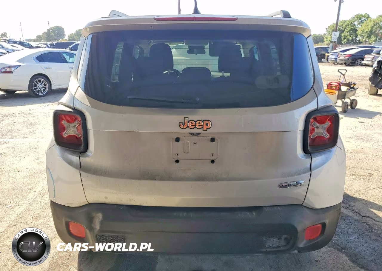 2016 Jeep Renegade Latitude VIN:ZACCJABT4GPD52834 - 6